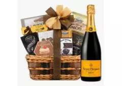 Buy online Veuve Gift Basket - Secure Delivery